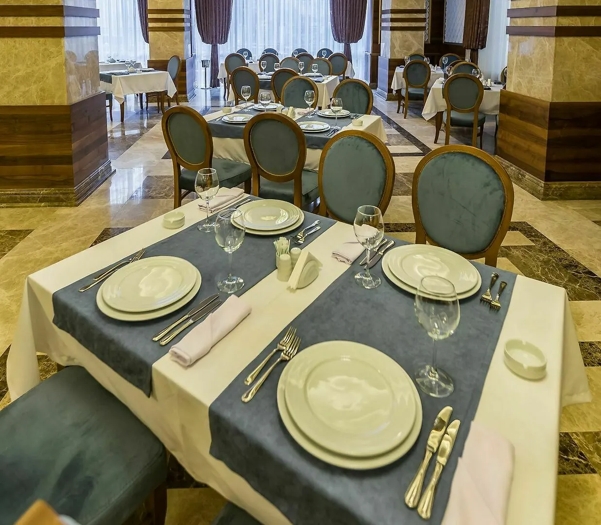 Istanbul Gold Hotel Baku